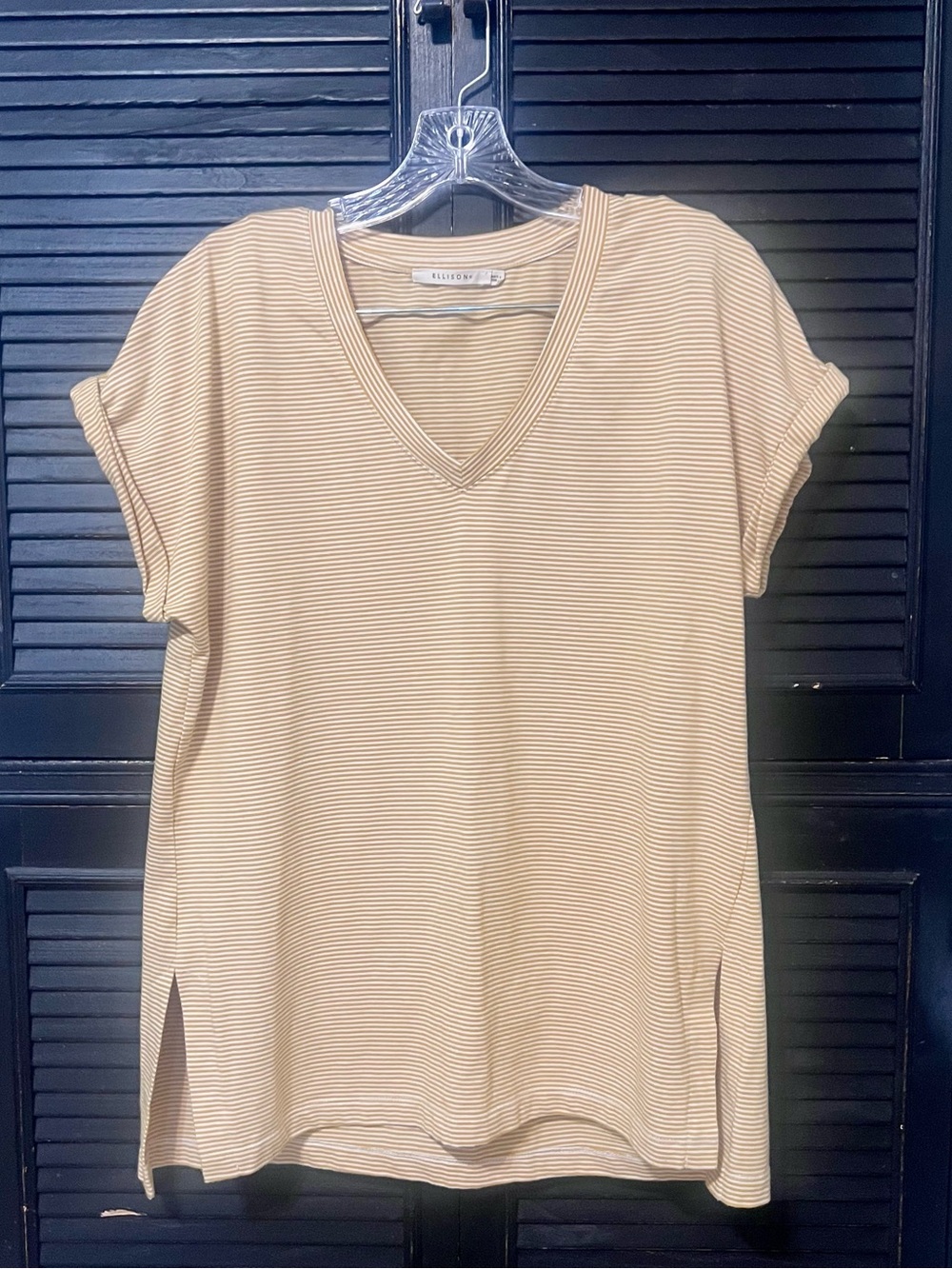 Ellison Yellow and White Striped V-Neck Short Sleeve Tee Sz L